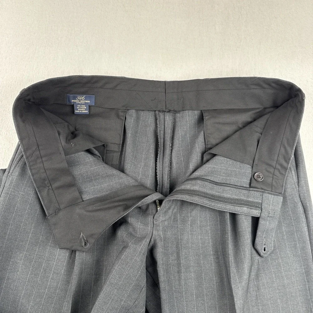 Brooks Brothers Stretch Mens Gray Striped 2-Piece Suit 42R Pants Fit 34*28